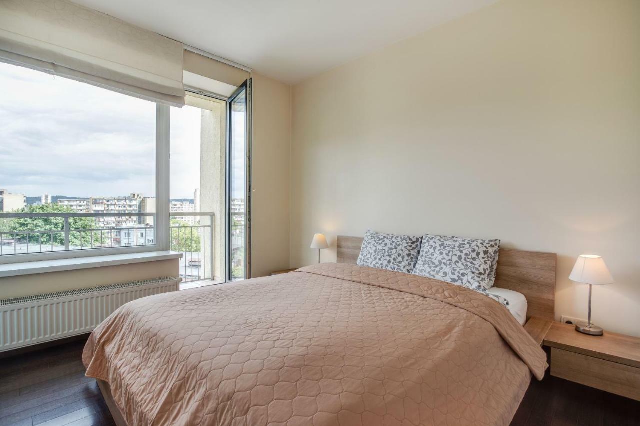 וילנה Zalgirio Apartment מראה חיצוני תמונה